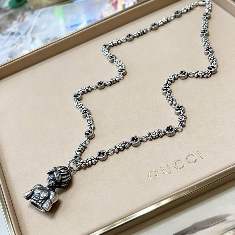 Gucci Necklace 06yxs100